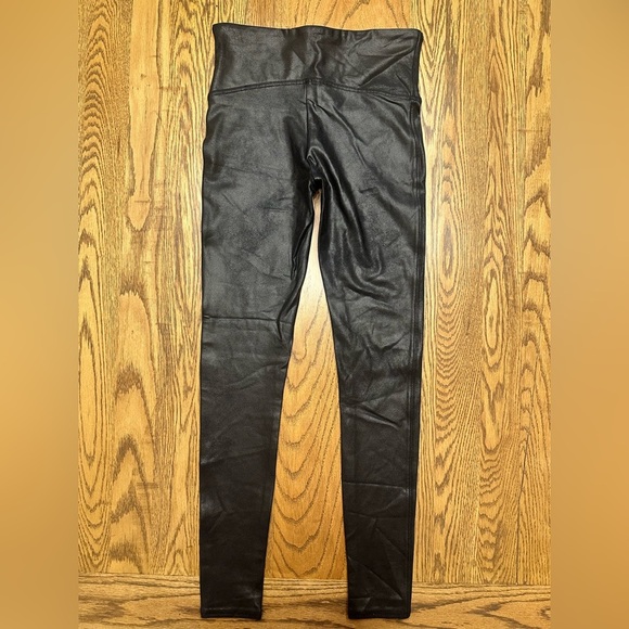Spanx Faux Stretch-Leather Leggings Black Size Medium - Picture 8 of 12